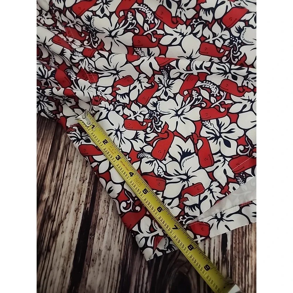 Vineyard Vines Swim Trunks Board Shorts Mens Large Red Whales‎ Beach Hawaiian